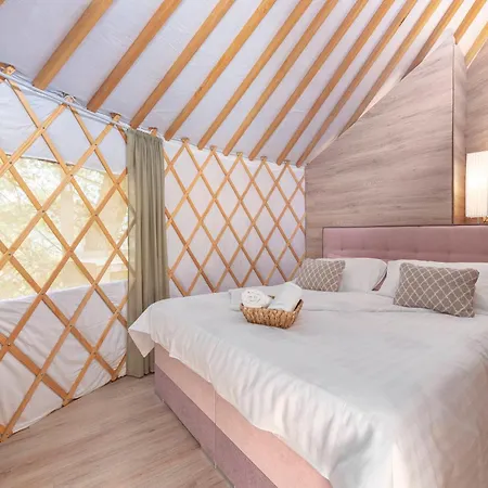L.Stile Glamping Hotel Portoroz Exterior photo