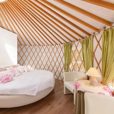 L.Stile Glamping Hotel Portoroz Exterior photo