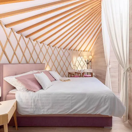 L.Stile Glamping Hotel Portoroz Exterior photo
